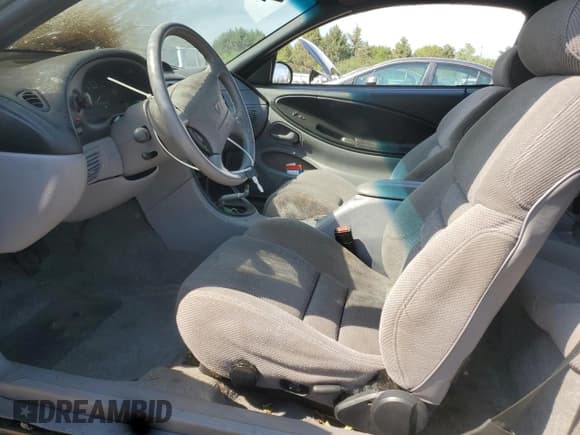 ✅ 1994 Ford Mustang GT • VIN: 1FALP42T1RF162517 • Lot: 63598035. Listed on Copart with 192,590 mi. Free auction sales archive from the USA and detailed vehicle history report at DreamBid. Image 7.