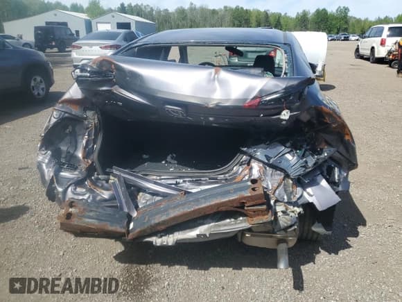 ✅ 2018 Honda Civic EX • VIN: 2HGFC2F88JH018514 • Лот: 56719975. Опубликован ранее на Copart с пробегом 82 607 миль. Бесплатный доступ к архиву аукционных продаж из США и подробный отчёт об истории автомобиля на DreamBid. Изображение 6.