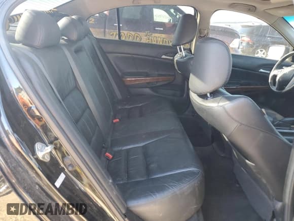 ✅ 2012 Honda Accord EX-L • VIN: 1HGCP2F81CA180042 • Lot: 89814835. Wystawiony na Copart z przebiegiem 157 556 mil. Bezpłatny archiwum sprzedaży aukcyjnych z USA i szczegółowy raport historii pojazdu na DreamBid. Zdjęcie 10.