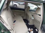 ✅ 2010 Subaru Outback Premium • VIN: 4S4BRDHCXA2331531 • Lot: 42915027. Wystawiony na IAAI z przebiegiem 161 382 mil. Bezpłatny archiwum sprzedaży aukcyjnych z USA i szczegółowy raport historii pojazdu na DreamBid. Zdjęcie 8.