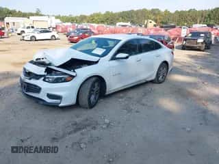 2016 Chevrolet Malibu LT z VIN 1G1ZE5ST1GF210670, wystawiony jako IAAI lot #43239722 z przebiegiem 132 697 mil mil oraz . Historia ofert i sprzedaży dostępna na DreamBid. Obrazek 2.