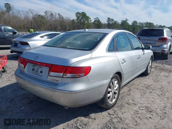 2008 Hyundai Azera Limited с VIN KMHFC46F68A256391, выставлен на аукционе IAAI как лот 41669788 с пробегом 203 636 миль миль и . История ставок и продаж доступна на DreamBid. Изображение 4.