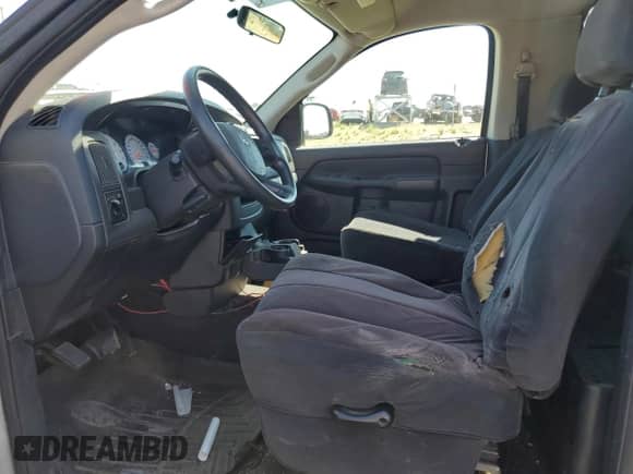 2005 Dodge 1500 SLT z VIN 1D7HA16D05J628423, wystawiony jako Copart lot #68892375 z przebiegiem Nie podano mil oraz Szkoda całkowita • Salvage title. Historia ofert i sprzedaży dostępna na DreamBid. Obrazek 7.