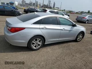 ✅ 2011 Hyundai Sonata GLS • VIN: 5NPEB4AC3BH281152 • Lot: 69027704. Listed on Copart with 165,558 mi. Free auction sales archive from the USA and detailed vehicle history report at DreamBid. Image 3.