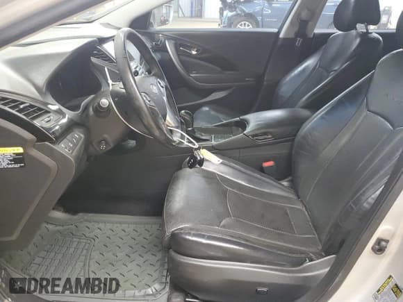 ✅ 2016 Hyundai Azera • VIN: KMHFG4JG9GA555201 • Lot: 93255545. Listed on Copart with 154,915 mi. Free auction sales archive from the USA and detailed vehicle history report at DreamBid. Image 7.