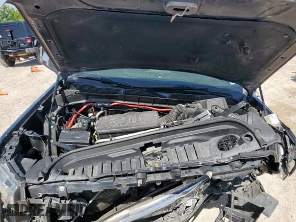 ✅ 2019 GMC Sierra 1500 SLT • VIN: 3GTP8DED3KG303587 • Лот: 66042295. Опубликован ранее на Copart с пробегом 129 337 миль. Бесплатный доступ к архиву аукционных продаж из США и подробный отчёт об истории автомобиля на DreamBid. Изображение 12.