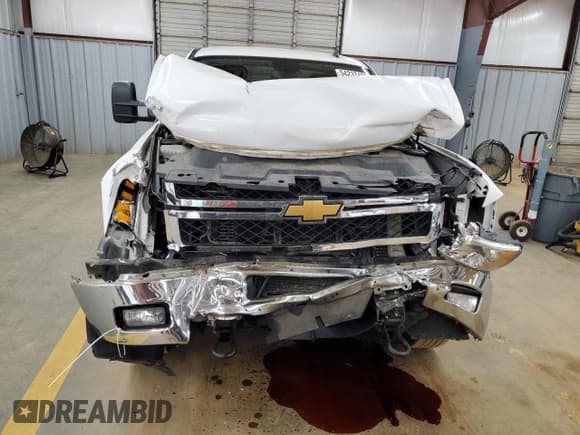 ✅ 2013 Chevrolet Silverado 1500 • VIN: 1GC2CYE87DZ254822 • Лот: 54237485. Опубликован ранее на Copart с пробегом 201 230 миль. Бесплатный доступ к архиву аукционных продаж из США и подробный отчёт об истории автомобиля на DreamBid. Изображение 5.