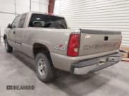 ✅ 2003 Chevrolet Silverado 1500 LS • VIN: 1GCEK19V23E273923 • Лот: 43640937. Опубликован ранее на IAAI с пробегом Не указан. Бесплатный доступ к архиву аукционных продаж из США и подробный отчёт об истории автомобиля на DreamBid. Изображение 3.