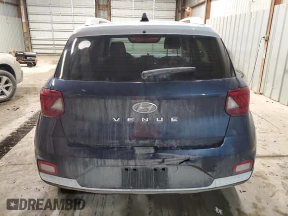 ✅ 2022 Hyundai Venue Limited • VIN: KMHRC8A37NU153198 • Lot: 42624385. Listed on Copart with 33,185 mi. Free auction sales archive from the USA and detailed vehicle history report at DreamBid. Image 6.