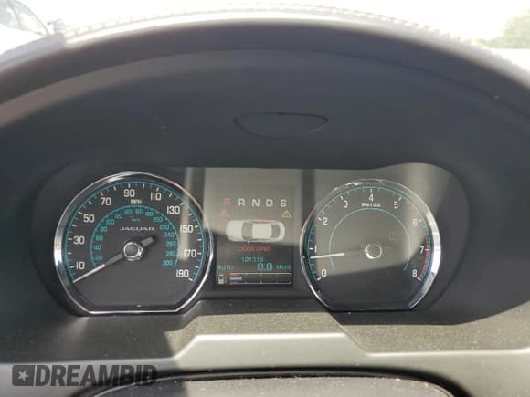 ✅ 2014 Jaguar XF SC • VIN: SAJWJ0EF6E8U18108 • Lot: 54365875. Listed on Copart with 121,318 mi. Free auction sales archive from the USA and detailed vehicle history report at DreamBid. Image 9.