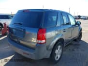 ✅ 2005 Saturn VUE • VIN: 5GZCZ53435S849225 • Lot: 43529041. Listed on IAAI with 171,254 mi. Free auction sales archive from the USA and detailed vehicle history report at DreamBid. Image 4.