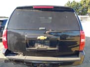 ✅ 2013 Chevrolet Suburban LT • VIN: 1GNSKJE78DR173059 • Lot: 43699809. Wystawiony na IAAI z przebiegiem 225 390 mil. Bezpłatny archiwum sprzedaży aukcyjnych z USA i szczegółowy raport historii pojazdu na DreamBid. Zdjęcie 16.