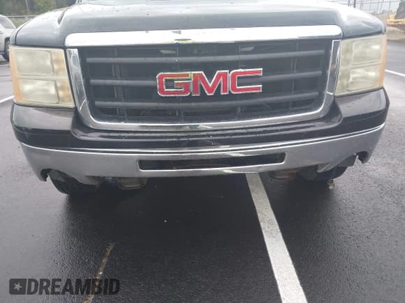 ✅ 2011 GMC Sierra 1500 SLE • VIN: 3GTP1VE05BG195206 • Лот: 43384782. Опубликован ранее на IAAI с пробегом 175 768 миль. Бесплатный доступ к архиву аукционных продаж из США и подробный отчёт об истории автомобиля на DreamBid. Изображение 6.