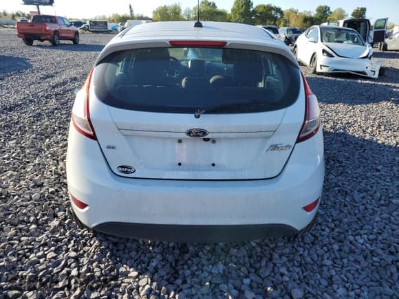✅ 2019 Ford Fiesta SE • VIN: 3FADP4EJXKM136129 • Lot: 85592825. Listed on Copart with 142,378 mi. Free auction sales archive from the USA and detailed vehicle history report at DreamBid. Image 6.
