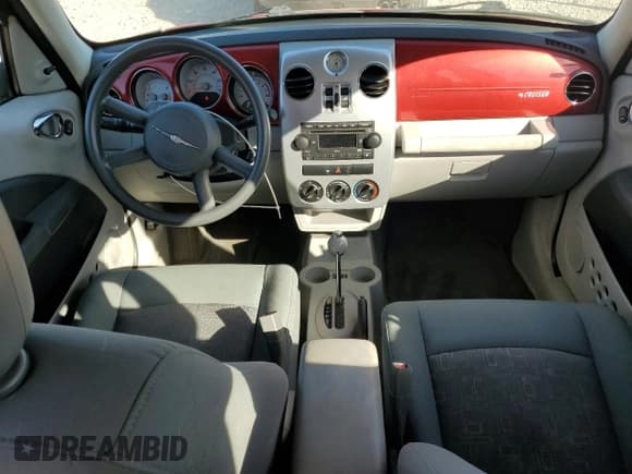 ✅ 2009 Chrysler PT Cruiser • VIN: 3A8FY48999T510224 • Lot: 86597525. Wystawiony na Copart z przebiegiem 89 415 mil. Bezpłatny archiwum sprzedaży aukcyjnych z USA i szczegółowy raport historii pojazdu na DreamBid. Zdjęcie 8.