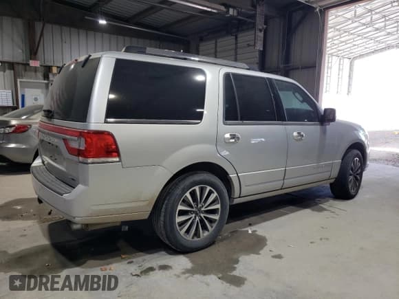 ✅ 2015 Lincoln Navigator • VIN: 5LMJJ2JT1FEJ03244 • Лот: 92173495. Опубликован ранее на Copart с пробегом 205 637 миль. Бесплатный доступ к архиву аукционных продаж из США и подробный отчёт об истории автомобиля на DreamBid. Изображение 3.