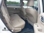 ✅ 2017 Nissan Pathfinder Platinum • VIN: 5N1DR2MN4HC641683 • Лот: 42134044. Опубликован ранее на IAAI с пробегом 146 882 миль. Бесплатный доступ к архиву аукционных продаж из США и подробный отчёт об истории автомобиля на DreamBid. Изображение 8.