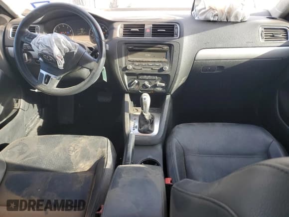 ✅ 2013 Volkswagen Jetta SE • VIN: 3VWDX7AJXDM221876 • Lot: 47864455. Listed on Copart with 61,313 mi. Free auction sales archive from the USA and detailed vehicle history report at DreamBid. Image 8.