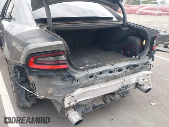 ✅ 2017 Dodge Charger Daytona 340 • VIN: 2C3CDXCT6HH520280 • Lot: 43277339. Wystawiony na IAAI z przebiegiem 158 774 mil. Bezpłatny archiwum sprzedaży aukcyjnych z USA i szczegółowy raport historii pojazdu na DreamBid. Zdjęcie 6.