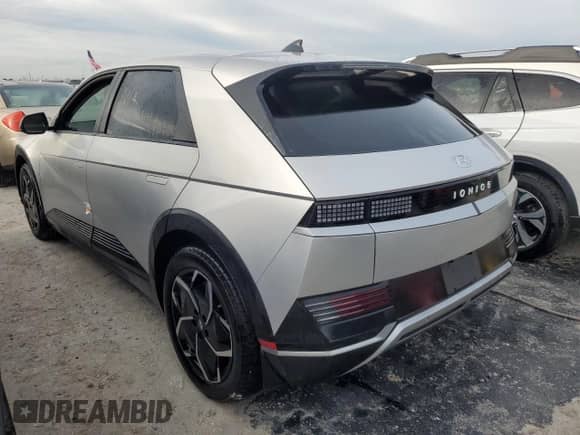 2024 Hyundai Ioniq 5 SEL z VIN KM8KN4DE8RU295907, wystawiony jako Copart lot #77888084 z przebiegiem 3 751 mil mil oraz Nie do naprawy • Non repairable. Historia ofert i sprzedaży dostępna na DreamBid. Obrazek 2.