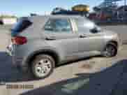 2021 Hyundai Venue SE с VIN KMHRB8A3XMU125574, выставлен на аукционе Copart как лот 77463454 с пробегом 38 153 миль миль и Чистый • Clean title. История ставок и продаж доступна на DreamBid. Изображение 3.