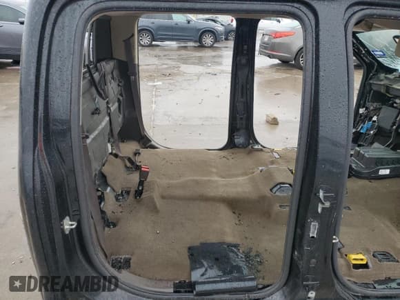 ✅ 2014 Chevrolet Silverado 1500 • VIN: N0V1N0NPART • Лот: 44551825. Опубликован ранее на Copart с пробегом Не указан. Бесплатный доступ к архиву аукционных продаж из США и подробный отчёт об истории автомобиля на DreamBid. Изображение 10.