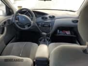 ✅ 2000 Ford Focus SE • VIN: 1FAFP34P6YW311798 • Лот: 54482625. Опубликован ранее на Copart с пробегом Не указан. Бесплатный доступ к архиву аукционных продаж из США и подробный отчёт об истории автомобиля на DreamBid. Изображение 8.