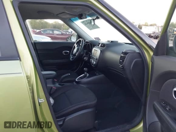 ✅ 2017 Kia Soul • VIN: KNDJN2A27H7883406 • Lot: 43403641. Listed on IAAI with 132,383 mi. Free auction sales archive from the USA and detailed vehicle history report at DreamBid. Image 5.