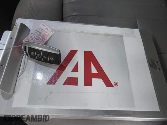 ✅ 2017 Genesis G80 Ultimate • VIN: KMHGN4JF3HU182965 • Лот: 42847285. Опубликован ранее на IAAI с пробегом 147 790 миль. Бесплатный доступ к архиву аукционных продаж из США и подробный отчёт об истории автомобиля на DreamBid. Изображение 11.