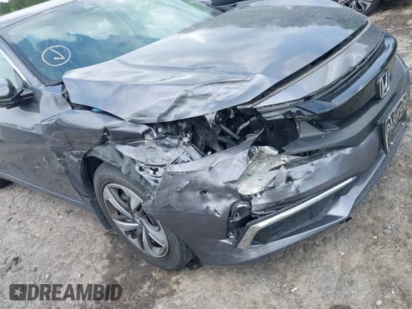 ✅ 2021 Honda Civic LX • VIN: 2HGFC2F62MH536119 • Lot: 42123879. Wystawiony na IAAI z przebiegiem 24 546 mil. Bezpłatny archiwum sprzedaży aukcyjnych z USA i szczegółowy raport historii pojazdu na DreamBid. Zdjęcie 6.