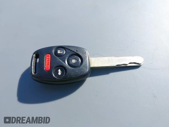 ✅ 2012 Honda Accord LX • VIN: 1HGCP2F34CA141207 • Lot: 43041755. Wystawiony na IAAI z przebiegiem 91 997 mil. Bezpłatny archiwum sprzedaży aukcyjnych z USA i szczegółowy raport historii pojazdu na DreamBid. Zdjęcie 11.