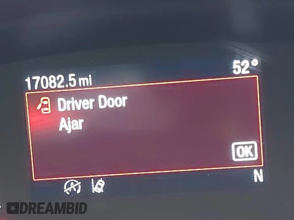 ✅ 2022 Ford Escape SE • VIN: 1FMCU0G69NUB33945 • Лот: 43529268. Опубликован ранее на IAAI с пробегом 17 082 миль. Бесплатный доступ к архиву аукционных продаж из США и подробный отчёт об истории автомобиля на DreamBid. Изображение 16.