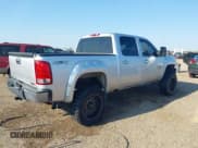 ✅ 2013 GMC Sierra 1500 SLE • VIN: 3GTP2VE77DG137675 • Лот: 43142745. Опубликован ранее на IAAI с пробегом 186 804 миль. Бесплатный доступ к архиву аукционных продаж из США и подробный отчёт об истории автомобиля на DreamBid. Изображение 4.