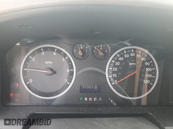 ✅ 2010 Dodge 1500 SLT • VIN: 1D7RB1GP7AS238045 • Lot: 69377904. Wystawiony na Copart z przebiegiem 95 963 mil. Bezpłatny archiwum sprzedaży aukcyjnych z USA i szczegółowy raport historii pojazdu na DreamBid. Zdjęcie 9.