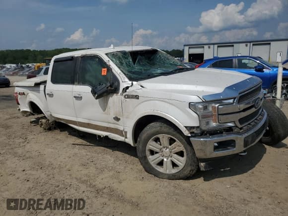 ✅ 2018 Ford F-150 XL • VIN: 1FTEW1E50JFC10272 • Lot: 58758865. Listed on Copart with Not provided. Free auction sales archive from the USA and detailed vehicle history report at DreamBid. Image 4.
