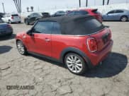 ✅ 2016 MINI Convertible • VIN: WMWWG5C54G3C19062 • Lot: 53077555. Wystawiony na Copart z przebiegiem 66 686 mil. Bezpłatny archiwum sprzedaży aukcyjnych z USA i szczegółowy raport historii pojazdu na DreamBid. Zdjęcie 2.