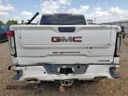 ✅ 2021 GMC Sierra 1500 AT4 • VIN: 3GTP9EED5MG119418 • Лот: 68088885. Опубликован ранее на Copart с пробегом 74 439 миль. Бесплатный доступ к архиву аукционных продаж из США и подробный отчёт об истории автомобиля на DreamBid. Изображение 6.