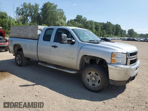 ✅ 2013 Chevrolet Silverado 2500HD Work Truck • VIN: 1GC2KVCG8DZ412869 • Лот: 67993025. Опубликован ранее на Copart с пробегом Не указан. Бесплатный доступ к архиву аукционных продаж из США и подробный отчёт об истории автомобиля на DreamBid. Изображение 4.