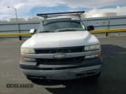 ✅ 2002 Chevrolet Silverado 2500HD • VIN: 1GCHK29U22E132147 • Lot: 91255045. Wystawiony na Copart z przebiegiem Nie podano. Bezpłatny archiwum sprzedaży aukcyjnych z USA i szczegółowy raport historii pojazdu na DreamBid. Zdjęcie 13.