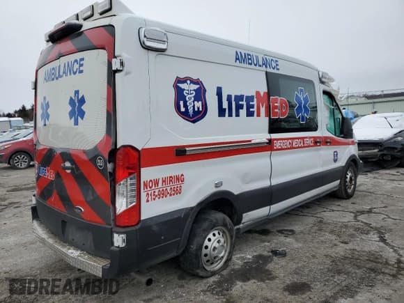 ✅ 2021 Ford Transit • VIN: 1FDBR1CG7MKB02589 • Лот: 88372545. Опубликован ранее на Copart с пробегом Не указан. Бесплатный доступ к архиву аукционных продаж из США и подробный отчёт об истории автомобиля на DreamBid. Изображение 3.