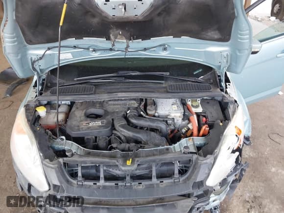 ✅ 2013 Ford C-Max SEL • VIN: 1FADP5CU3DL555110 • Lot: 42010076. Wystawiony na IAAI z przebiegiem 121 234 mil. Bezpłatny archiwum sprzedaży aukcyjnych z USA i szczegółowy raport historii pojazdu na DreamBid. Zdjęcie 10.