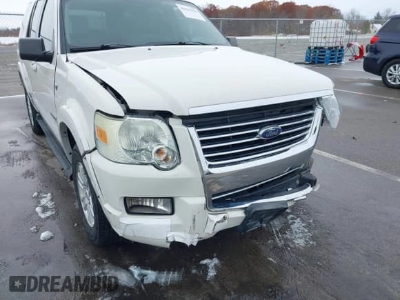 ✅ 2008 Ford Explorer XLT • VIN: 1FMEU63868UB18181 • Лот: 43661055. Опубликован ранее на IAAI с пробегом Не указан. Бесплатный доступ к архиву аукционных продаж из США и подробный отчёт об истории автомобиля на DreamBid. Изображение 16.
