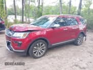 ✅ 2018 Ford Explorer Platinum • VIN: 1FM5K8HT5JGA45100 • Lot: 42382666. Wystawiony na IAAI z przebiegiem 86 203 mil. Bezpłatny archiwum sprzedaży aukcyjnych z USA i szczegółowy raport historii pojazdu na DreamBid. Zdjęcie 18.
