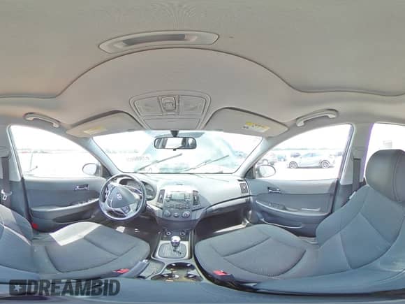 2010 Hyundai Elantra SE z VIN KMHDC8AE3AU060829, wystawiony jako Copart lot #61506665 z przebiegiem 173 783 mil mil oraz Szkoda całkowita • Salvage title. Historia ofert i sprzedaży dostępna na DreamBid. Obrazek 15.