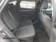 ✅ 2022 Hyundai Tucson SEL Convenience • VIN: KM8JFCA1XNU072105 • Lot: 67381253. Wystawiony na Copart z przebiegiem Nie podano. Bezpłatny archiwum sprzedaży aukcyjnych z USA i szczegółowy raport historii pojazdu na DreamBid. Zdjęcie 11.