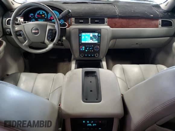 ✅ 2009 GMC Yukon SLT 4SB • VIN: 1GKFK33049R175673 • Лот: 66043105. Опубликован ранее на Copart с пробегом 146 269 миль. Бесплатный доступ к архиву аукционных продаж из США и подробный отчёт об истории автомобиля на DreamBid. Изображение 8.