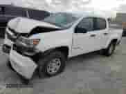 2019 Chevrolet Colorado 2WD Work Truck z VIN 1GCGSBEA7K1119828, wystawiony jako Copart lot #86117945 z przebiegiem 120 335 mil mil oraz Szkoda całkowita • Salvage title. Historia ofert i sprzedaży dostępna na DreamBid. Obrazek 1.