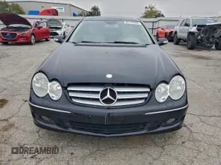 ✅ 2009 Mercedes-Benz CLK 350 • VIN: WDBTJ56H89F269845 • Lot: 93125205. Wystawiony na Copart z przebiegiem 195 436 mil. Bezpłatny archiwum sprzedaży aukcyjnych z USA i szczegółowy raport historii pojazdu na DreamBid. Zdjęcie 5.