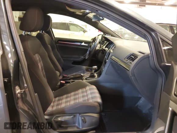✅ 2017 Volkswagen Golf GTI S • VIN: 3VW447AUXHM027793 • Lot: 42214538. Listed on IAAI with 100,463 mi. Free auction sales archive from the USA and detailed vehicle history report at DreamBid. Image 5.