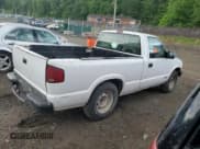 ✅ 2002 Chevrolet S-10 Fleet • VIN: 1GCCS145728109286 • Лот: 55463635. Опубликован ранее на Copart с пробегом Не указан. Бесплатный доступ к архиву аукционных продаж из США и подробный отчёт об истории автомобиля на DreamBid. Изображение 3.